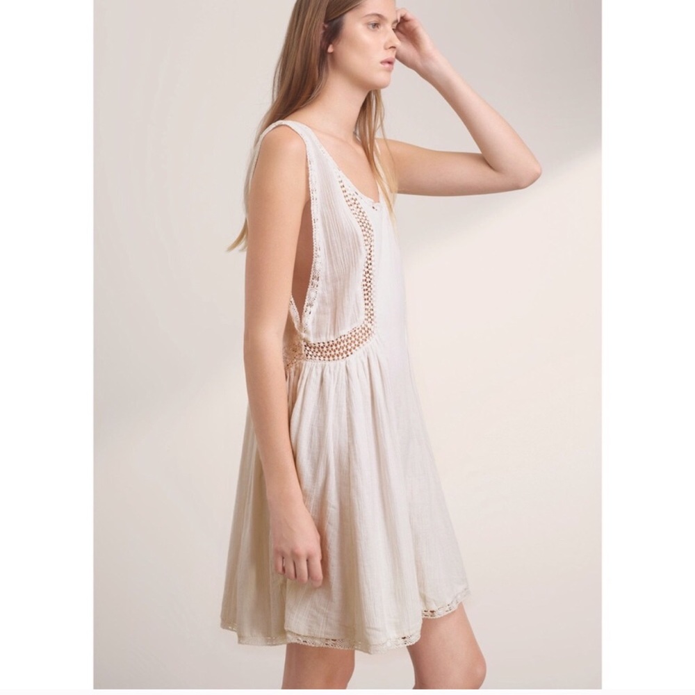 Aritzia white dress